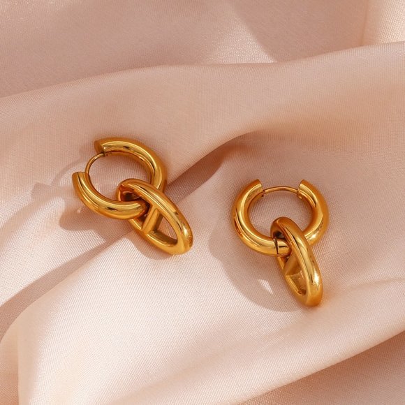 Link Chain Pig Nose Mariner Anchor Earrings 18K Gold Plated Stainless Steel - Picture 5 of 8